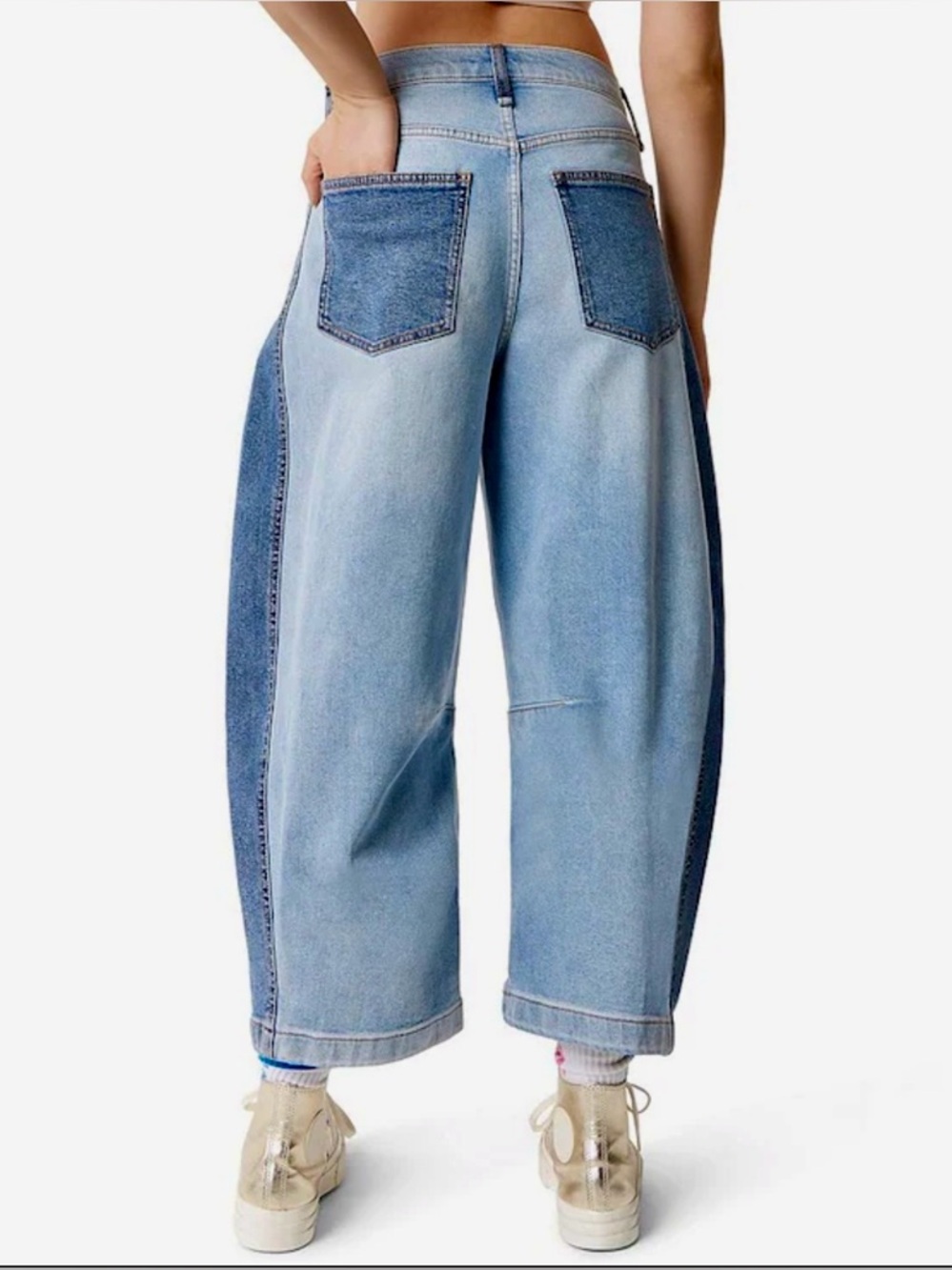 NWT Frayed High Rise Color Block Barrel Jeans with silver rhinestone bow 29